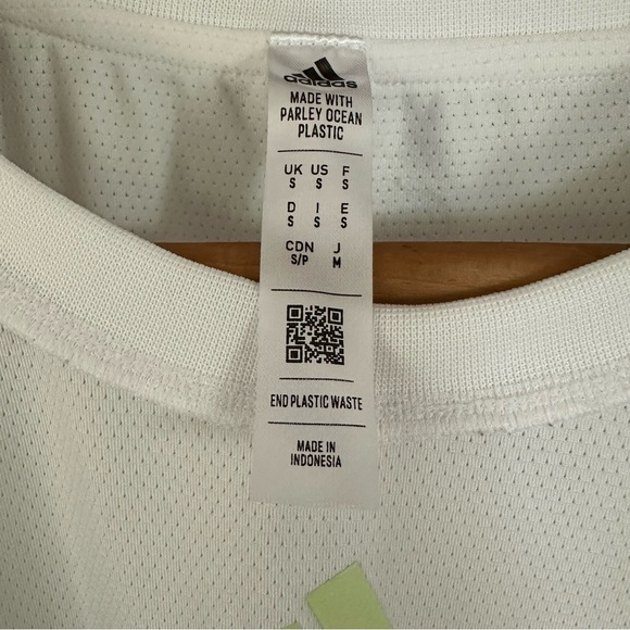 ADIDAS Recycled Plastic Sleeveless Mens Tank Top Muscle Shirt Size Small - Picture 9 of 12